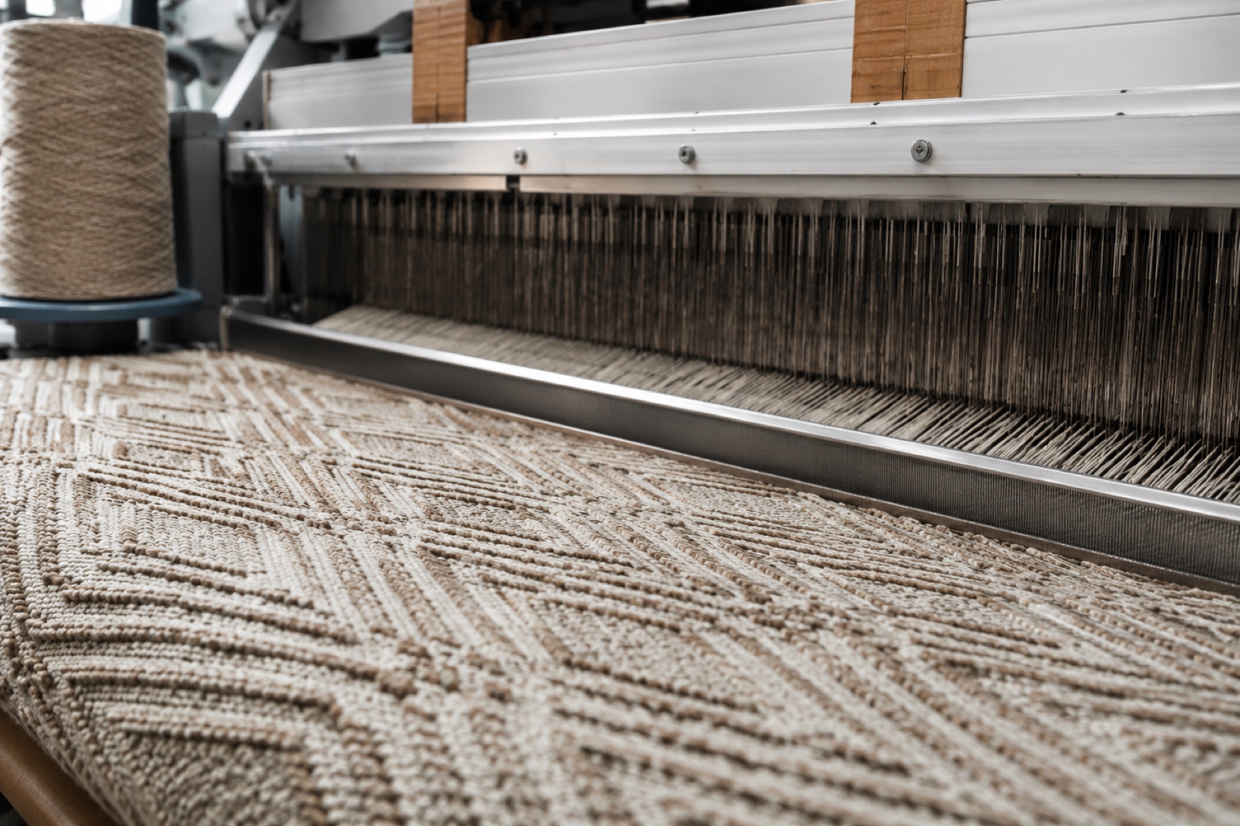 RUGS TR integrated production and weaving detail